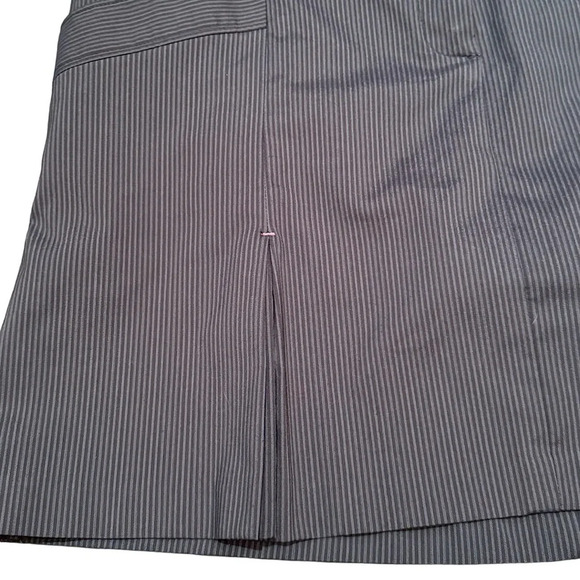 LADIES NIKE GOLF STRIPED SKIRT/SKORT WITH INNER SZ 12 - Picture 3 of 6